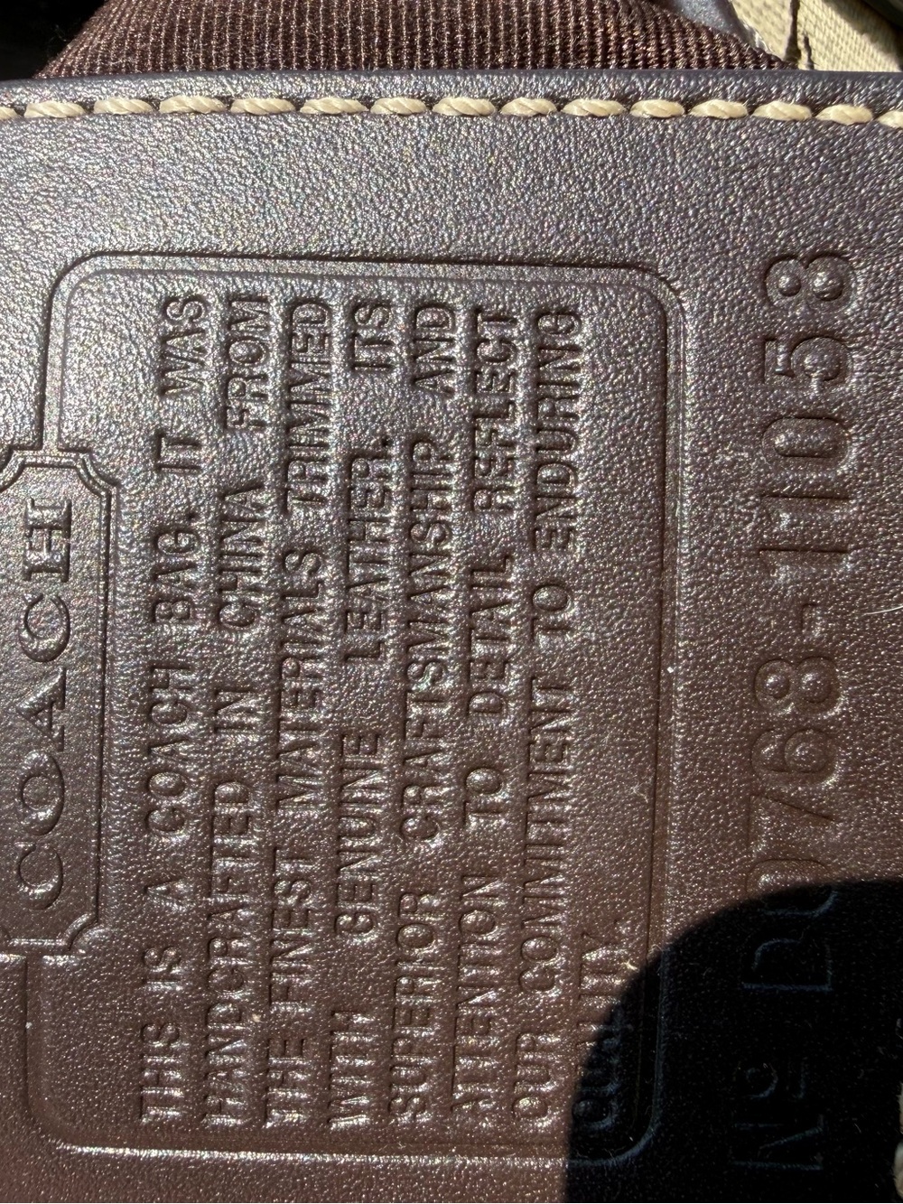Coach hamptons hobo Signature Shoulder Bag - Picture 4 of 8
